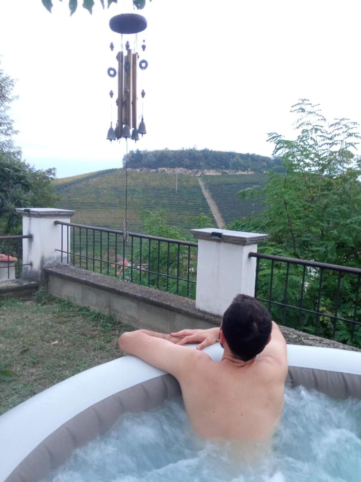Podere Valle Pozzo Homestay Canale