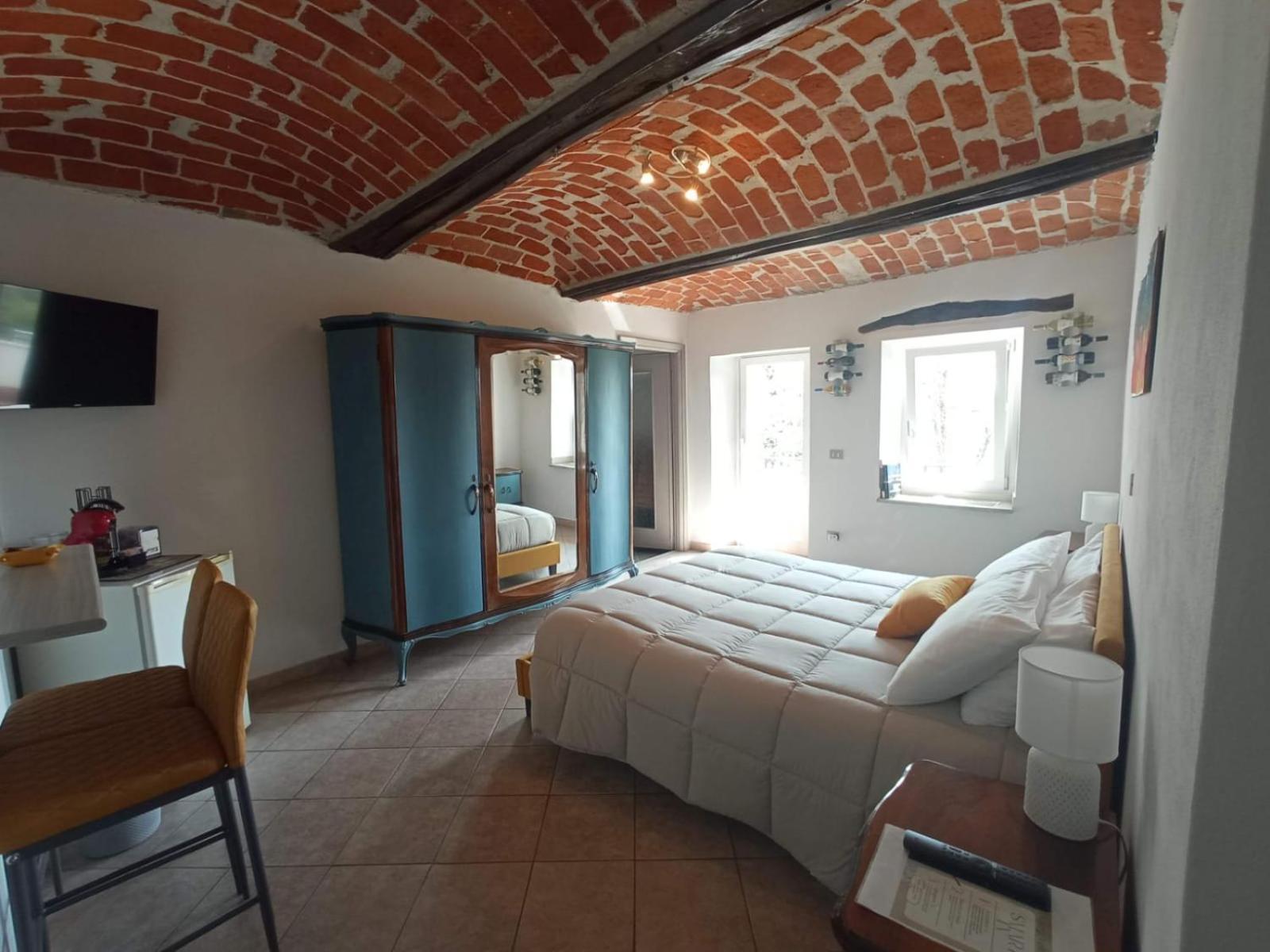Podere Valle Pozzo Homestay Canale